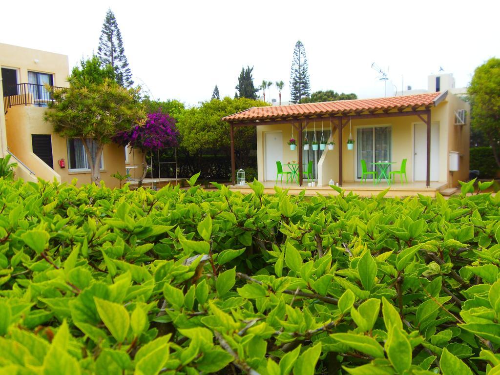 Light & Blue Gardens Apartment Protaras Exterior photo